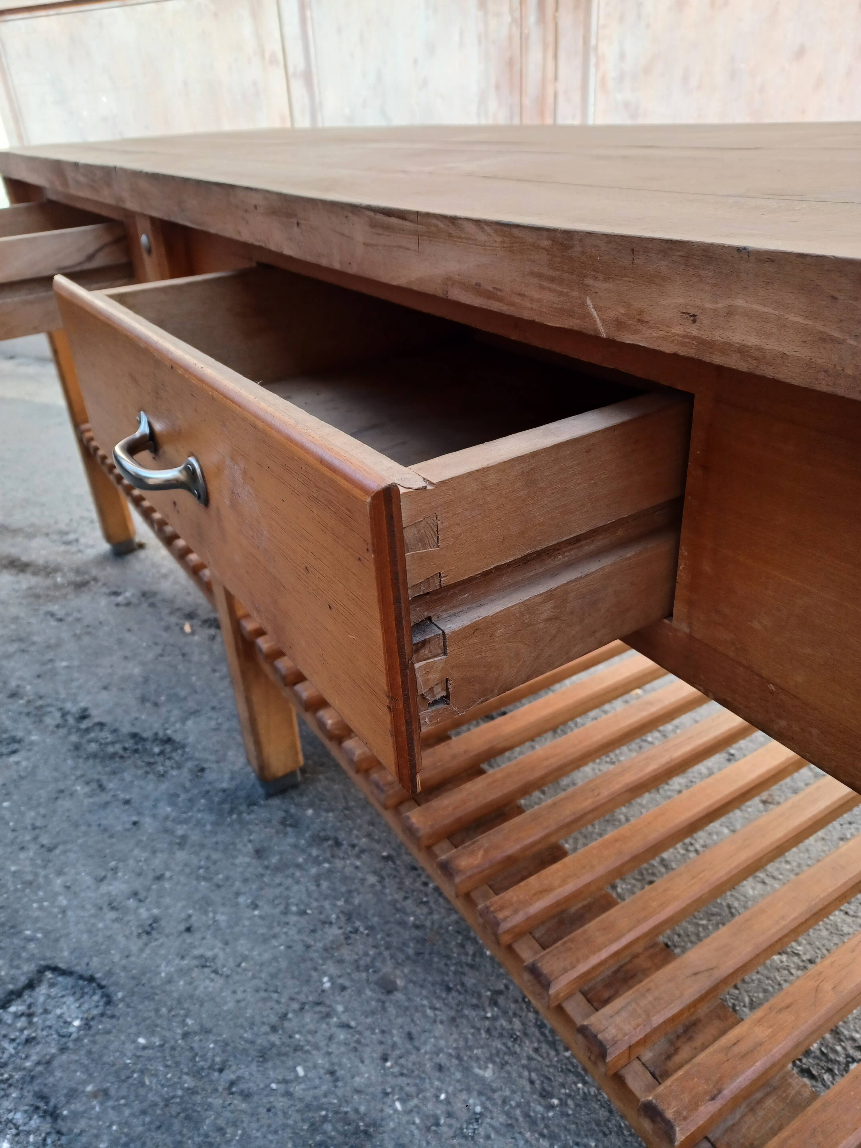 Trade furniture, 1940