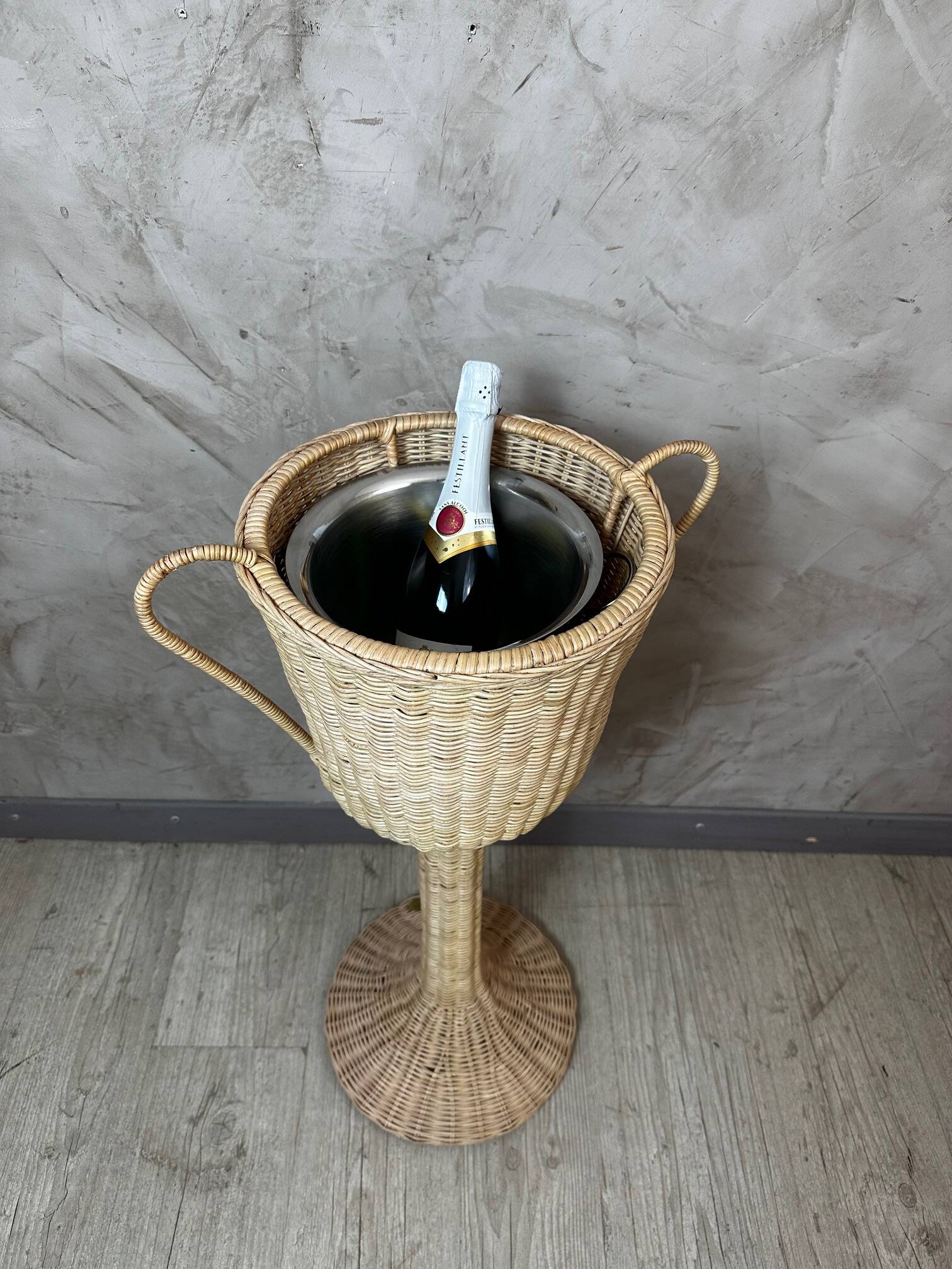 Rattan cooler