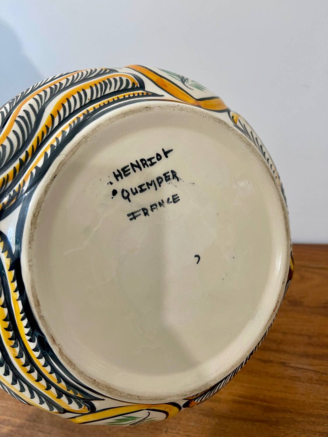 Henriot ceramic basket