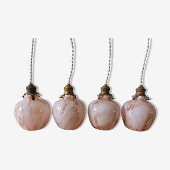 Lot de 4 lampes baladeuses en opaline marbrée rose