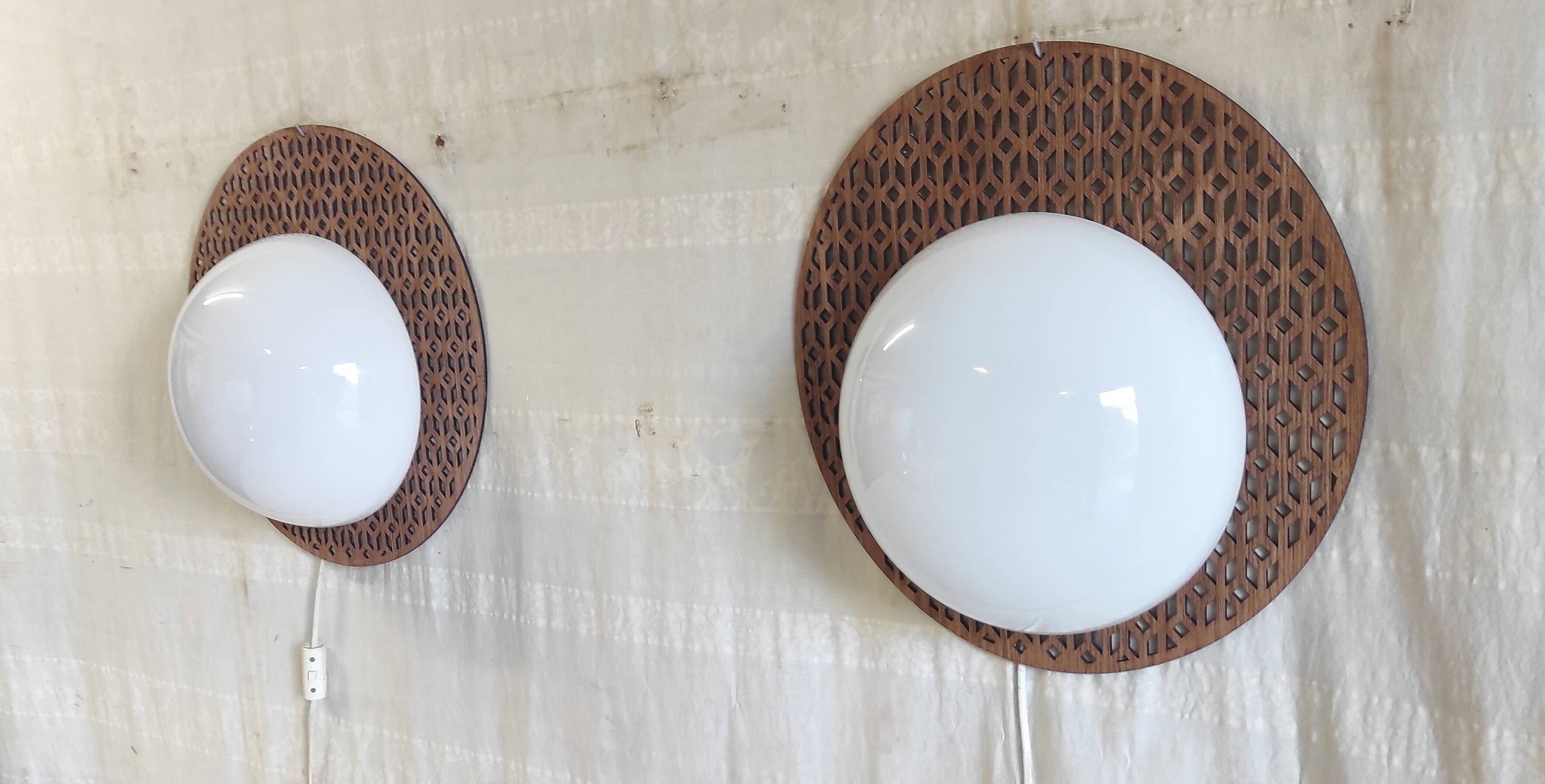 Wooden design wall lights and opaline globe - mid 20th century.