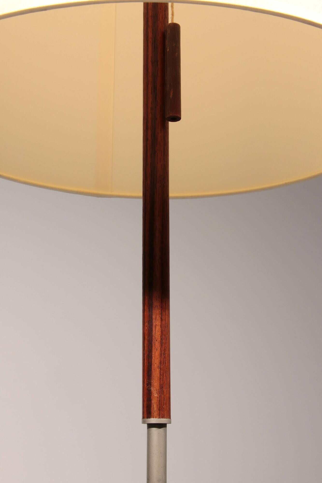 Temde teak and metal floor lamp with a new custom lampshade – 1960s elegance