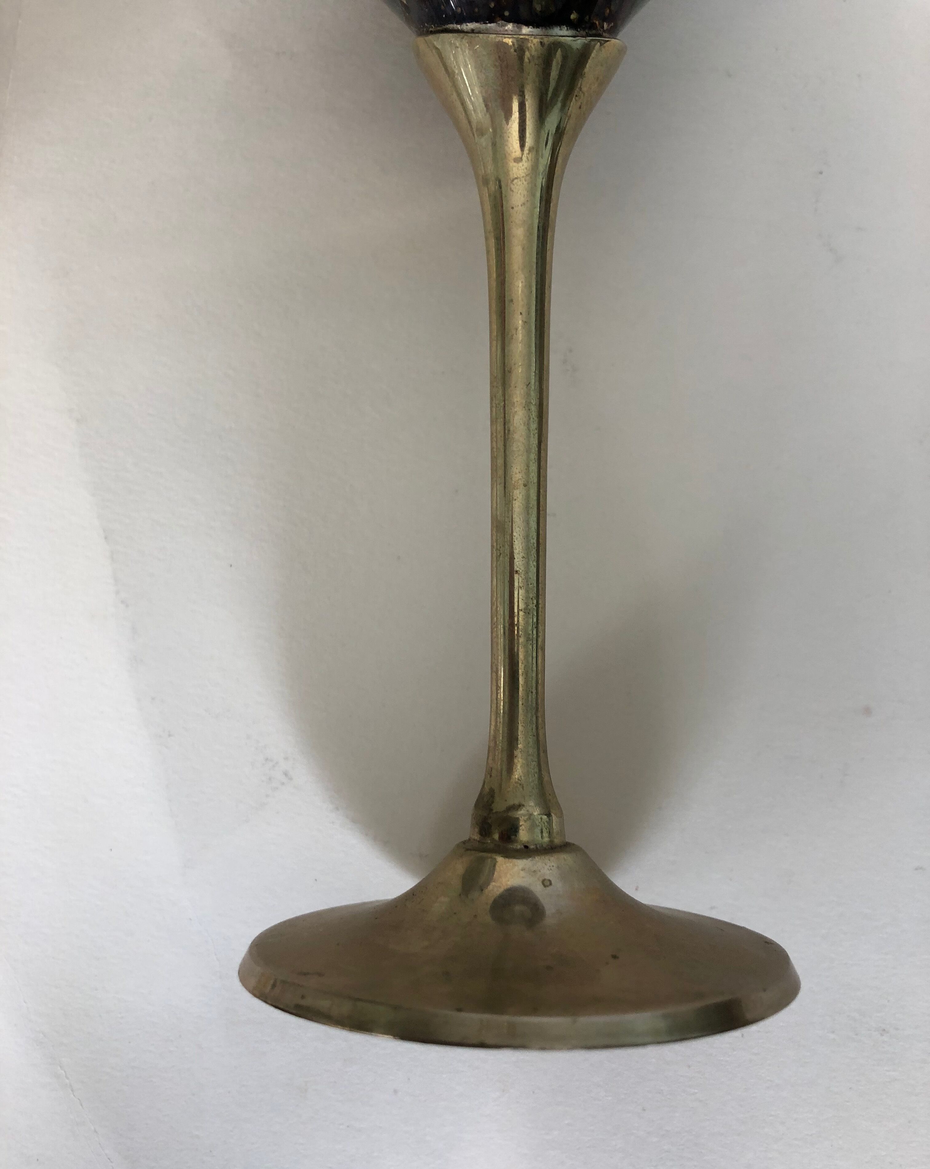 Metal glass