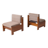 Pair of brutalist armchairs, Czechoslovakia, 1970s, made of pine wood and wool.