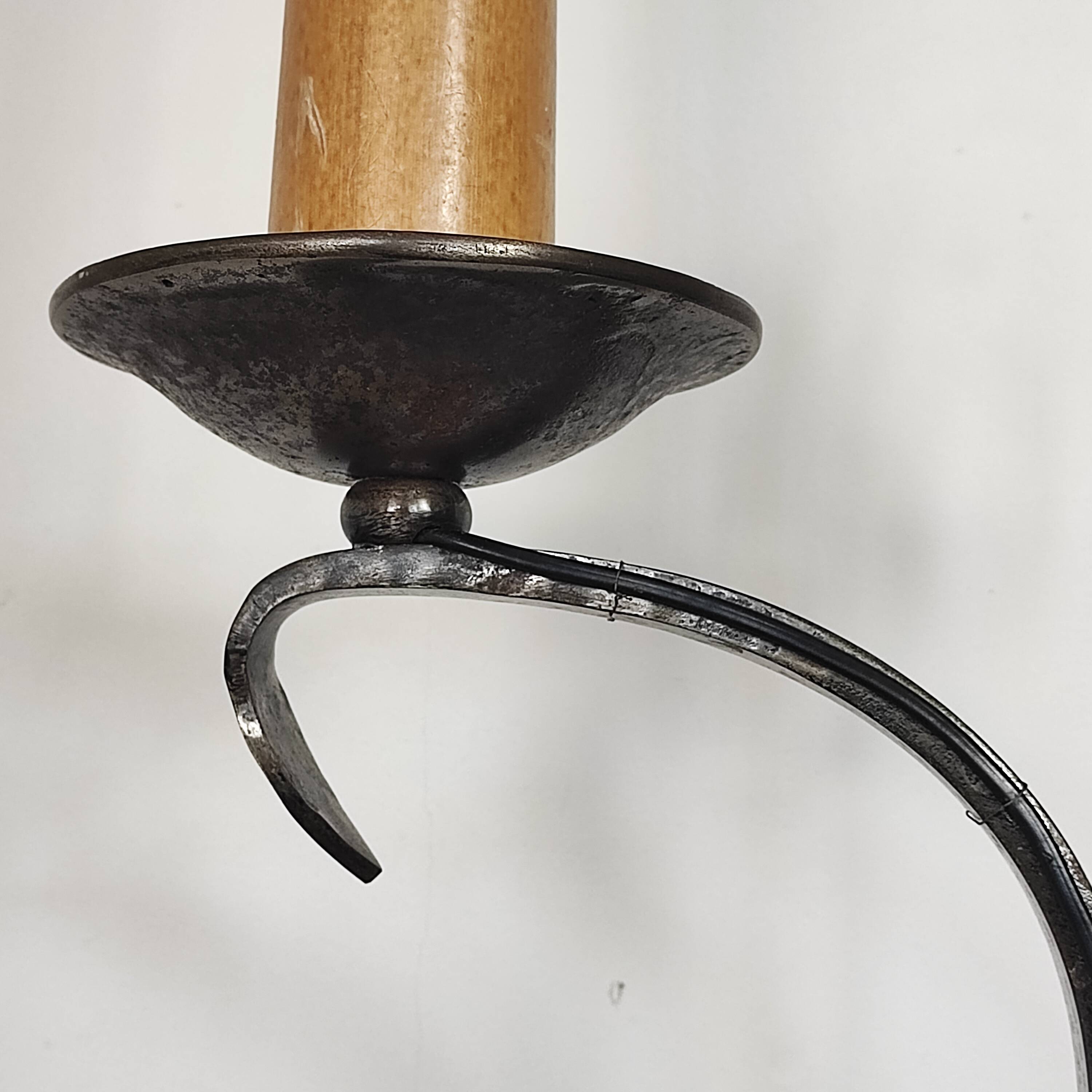 Wrought iron floor lamp Jean-Pierre Ryckaert