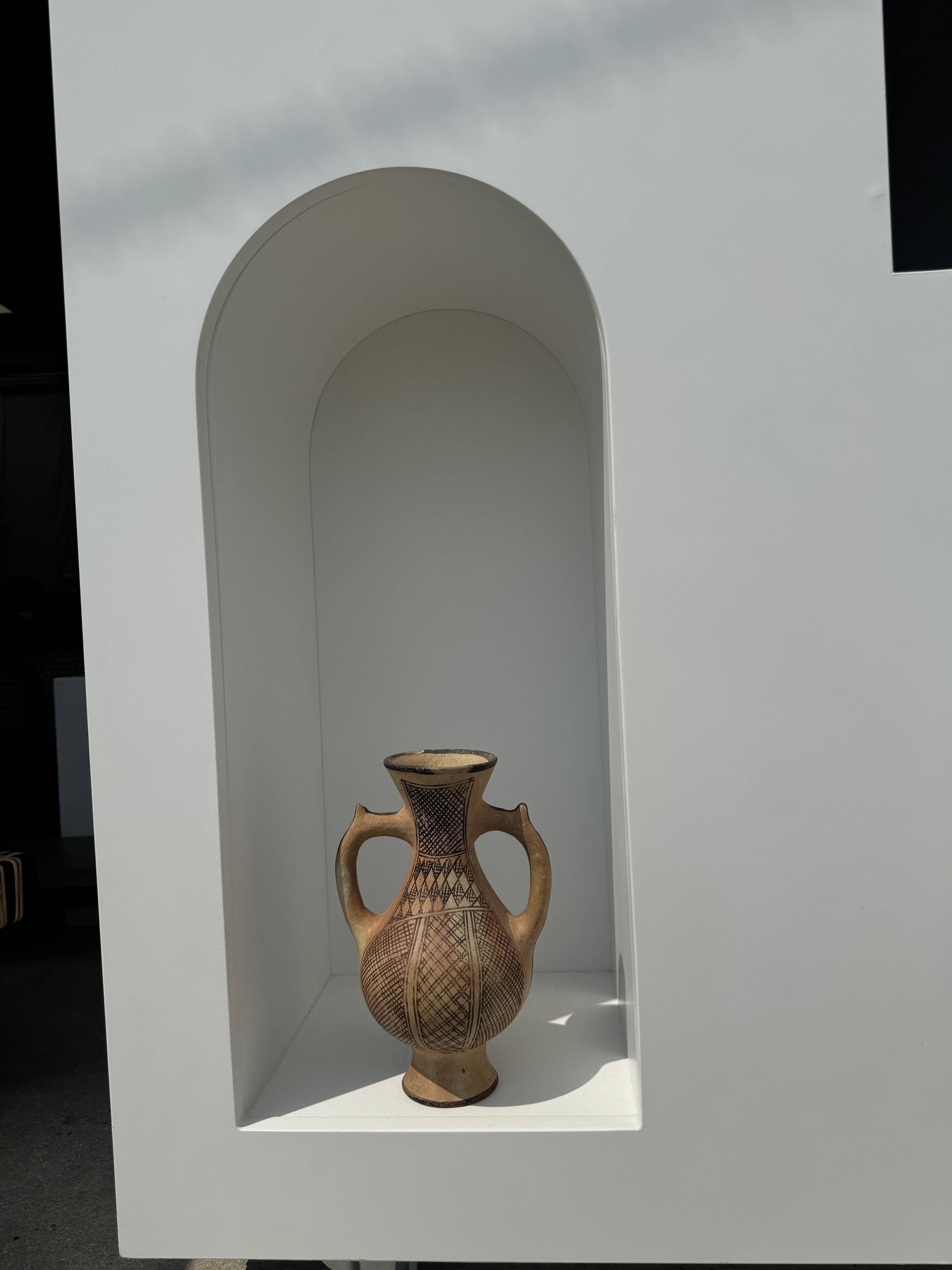 Decorative vase in the shape of an antique style amphora H27