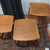 Baumann-style nesting tables
