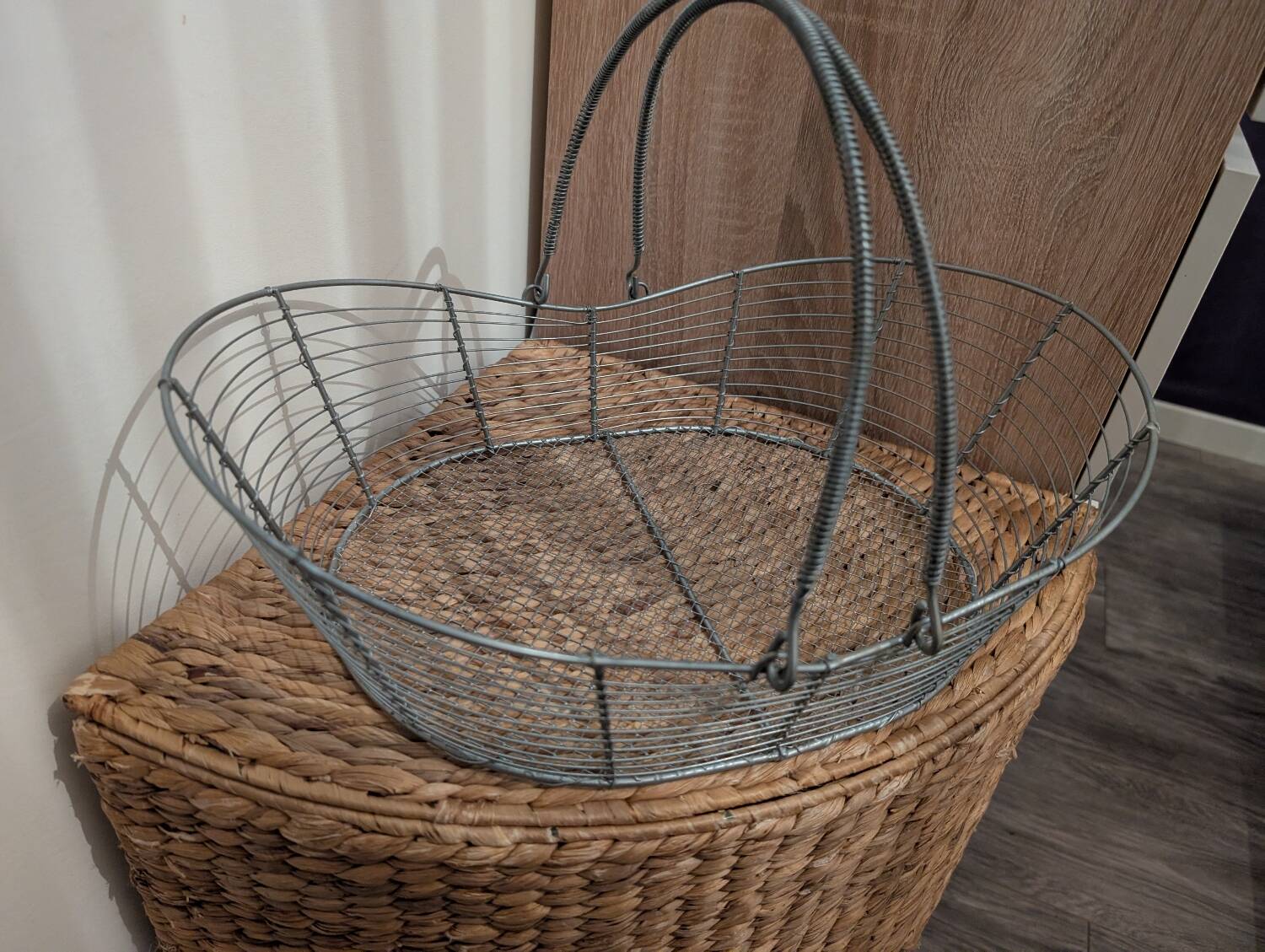 Metal basket