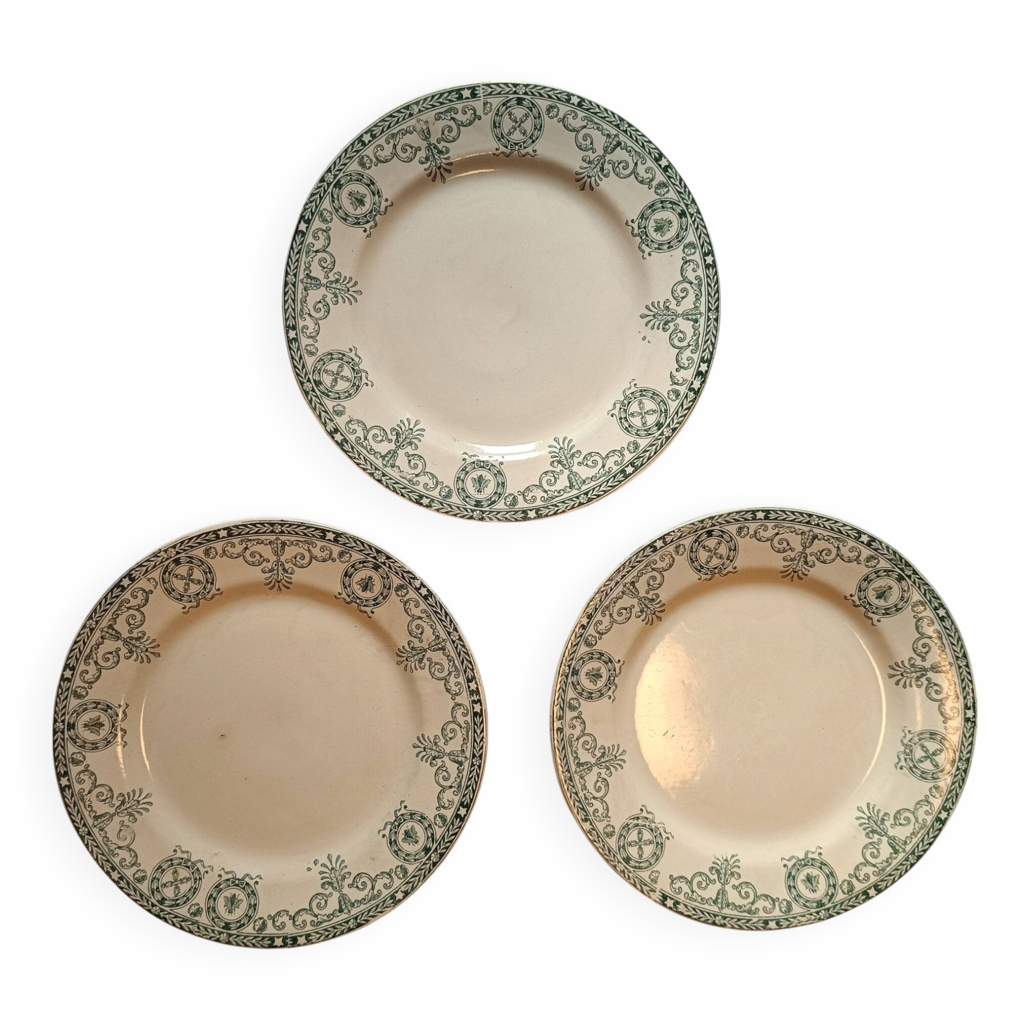 3 dessert plates salins