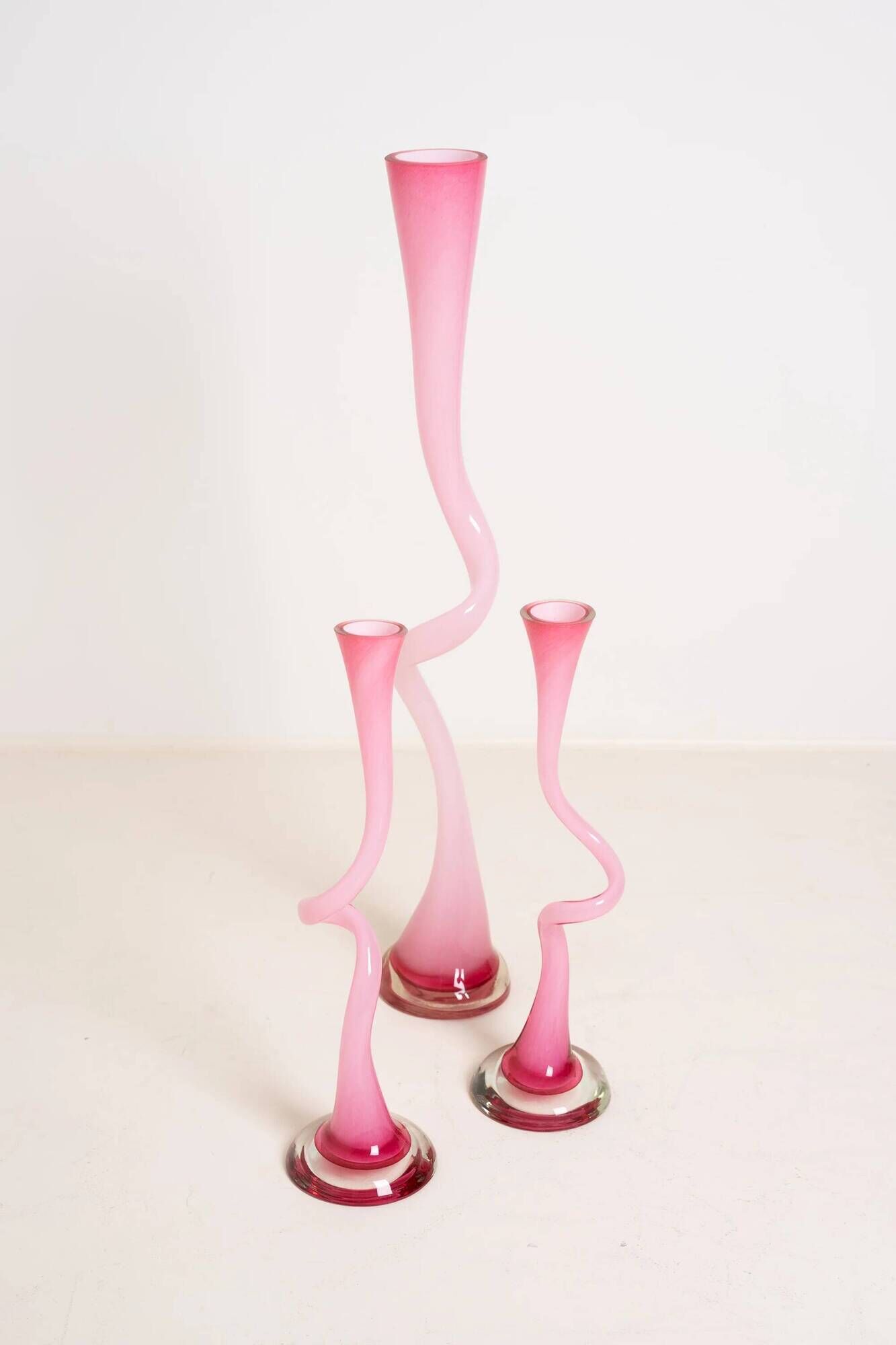 Pink Swirl Glass Vases – Set of 3