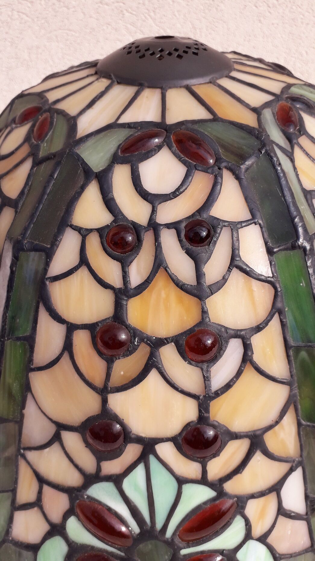Stained glass lampshade
