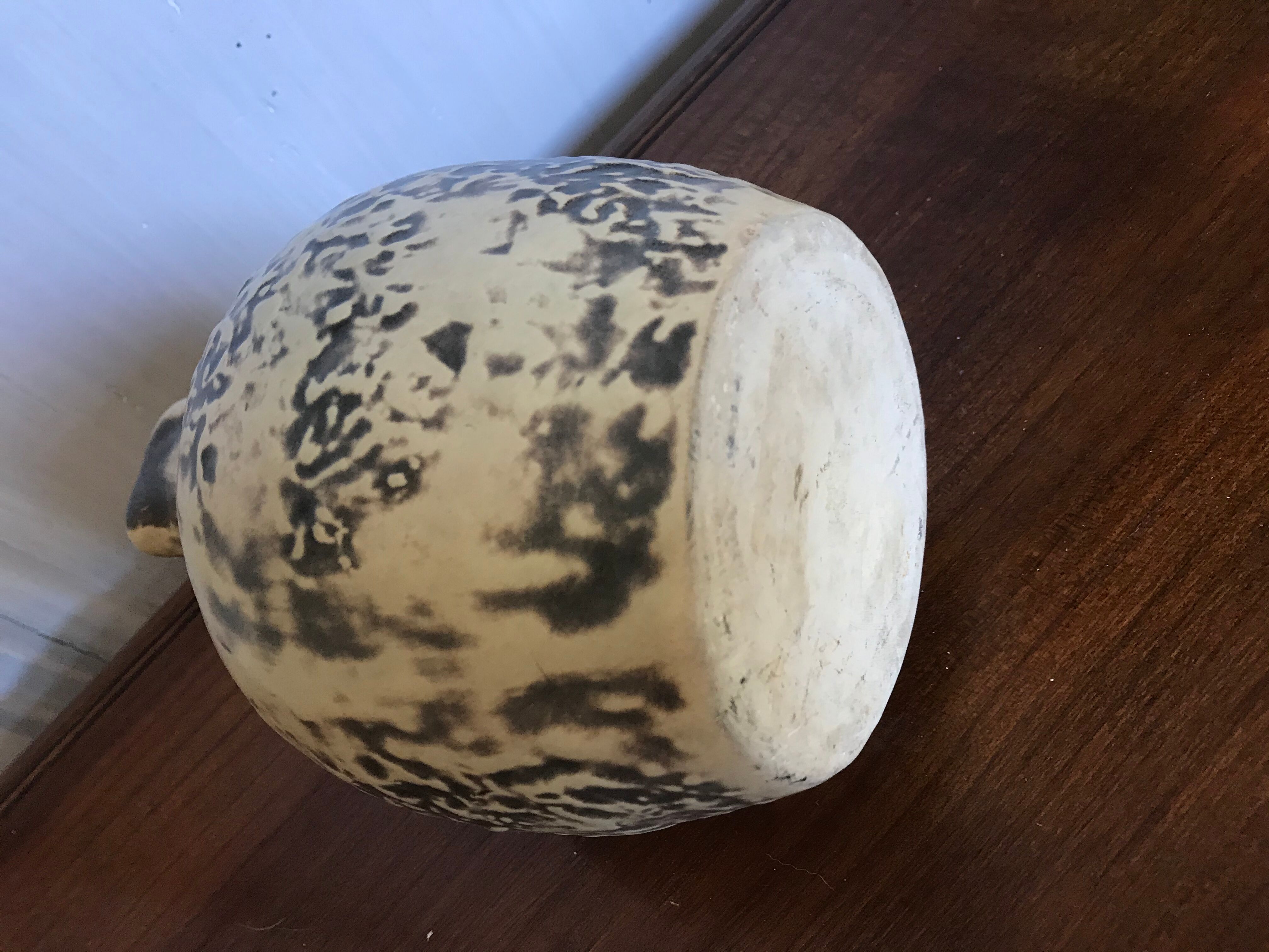 Vintage ceramic pitcher parietal art