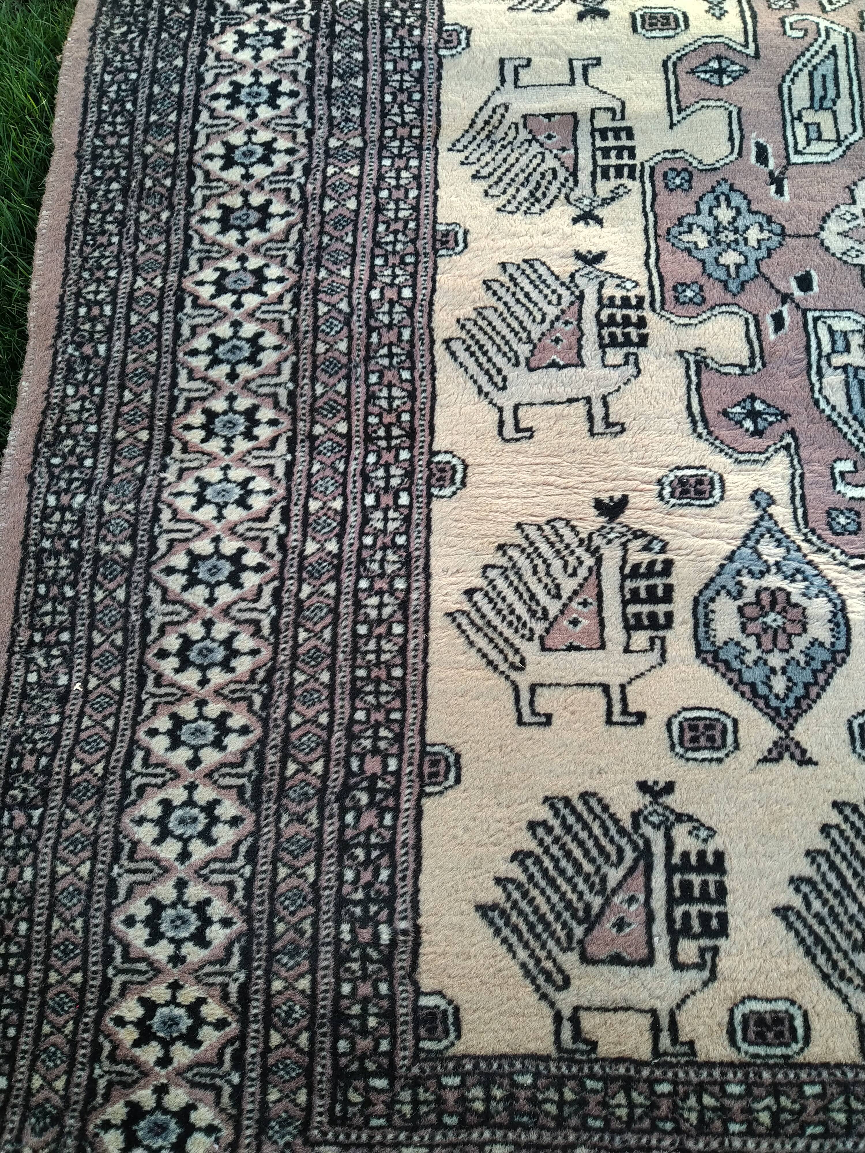 Oriental carpet 127x200cm