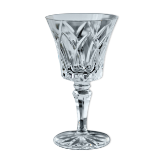 Crystal wine glass of St Louis camargue model