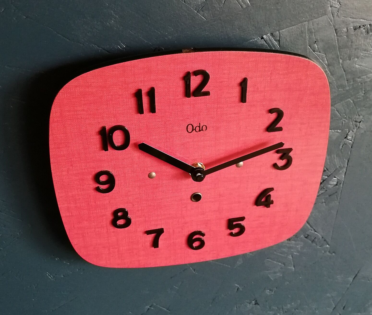 Vintage formica clock silent wall clock "red odo"