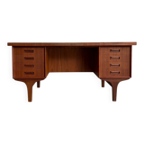 Big vintage Danish freestanding desk in teak