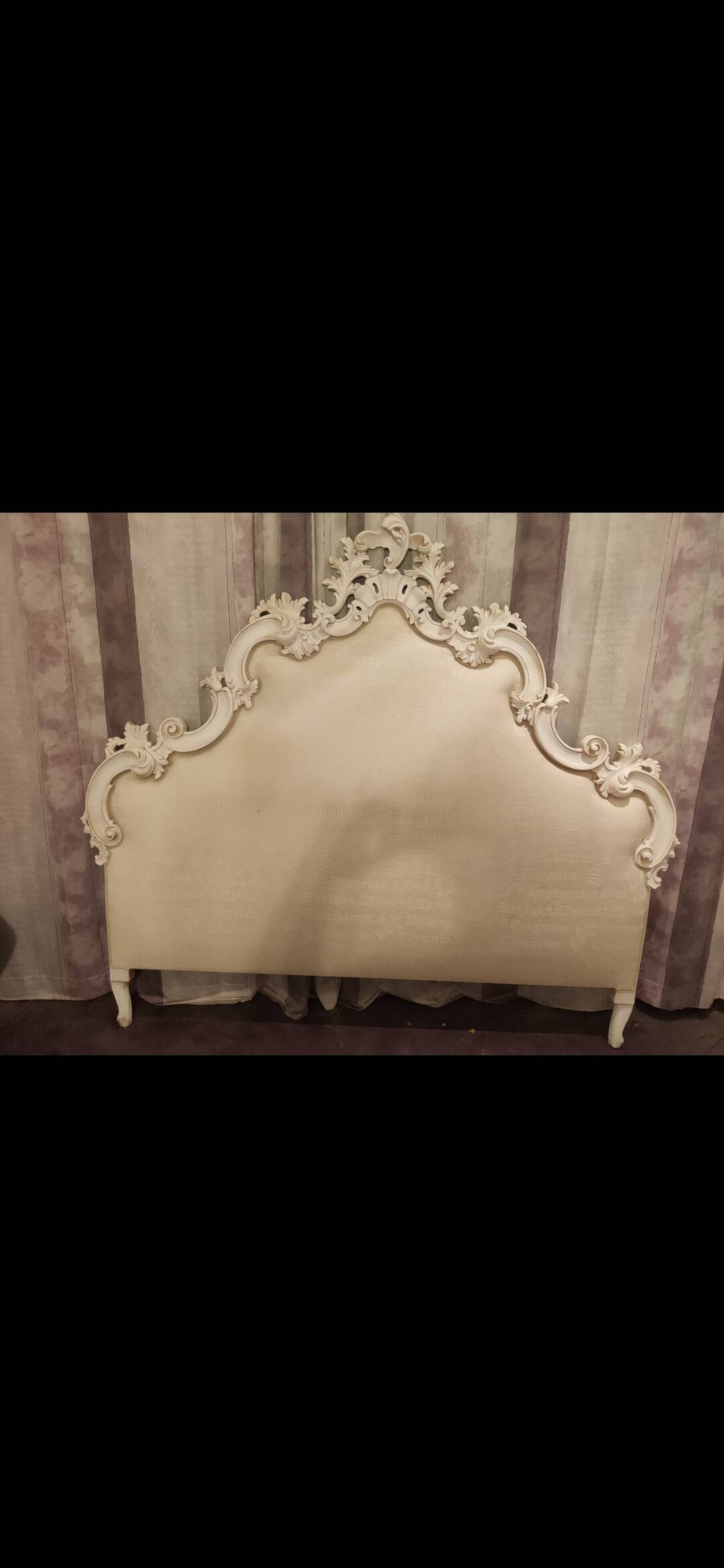 Baroque style headboard