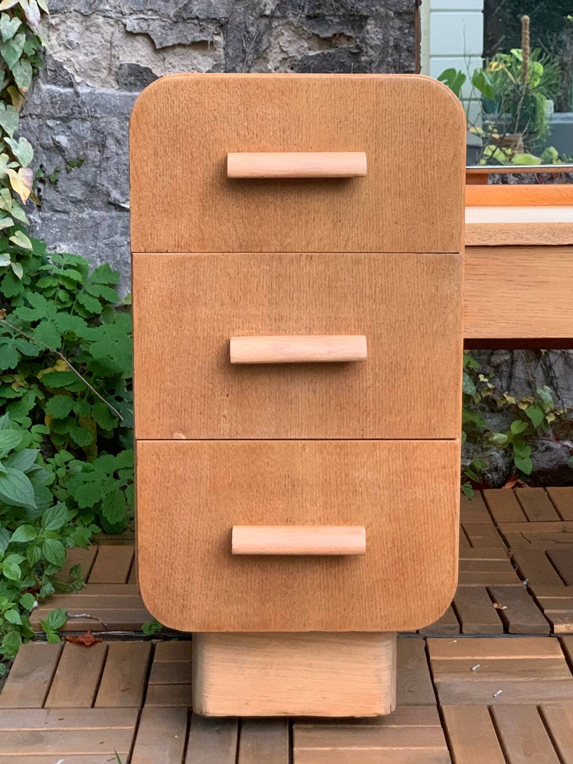 Art Deco dressing table in raw oak produced by Tatra Nabytok Czechoslovakia 1950