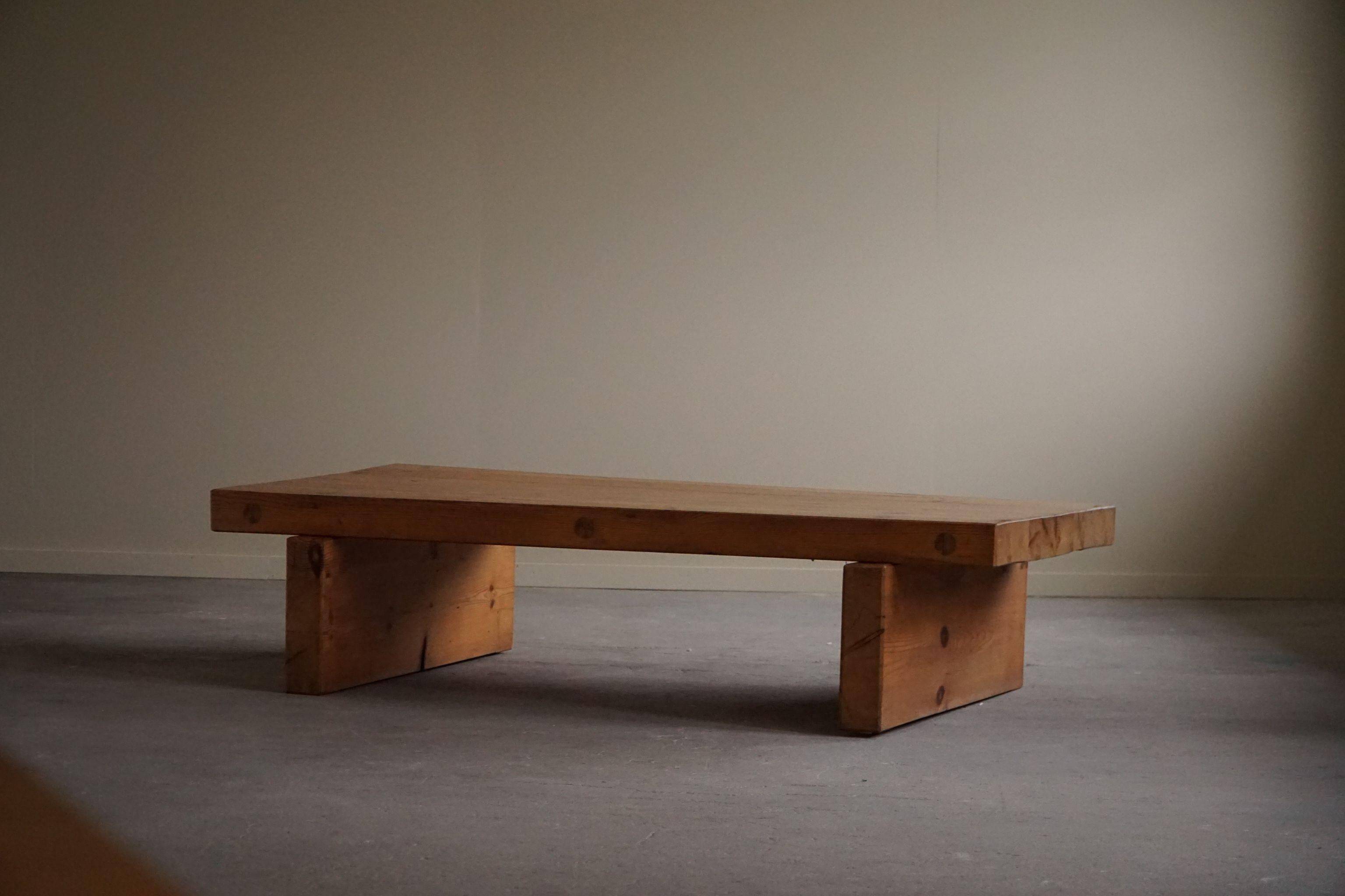 Table basse rectangulaire en pin Mid Century par Roland Wilhelmsson, Ågasta, 1969