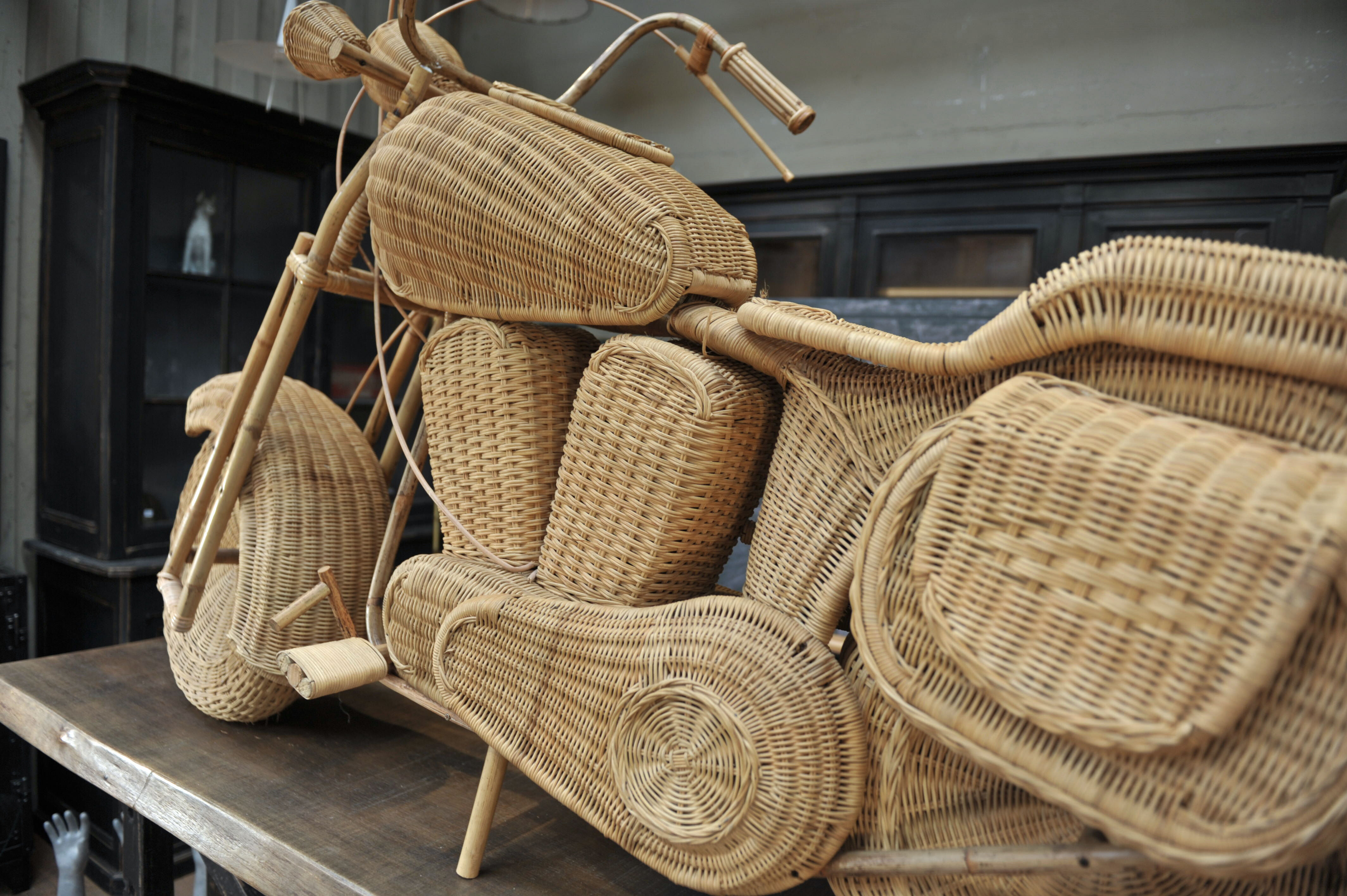 Motorcycle harley davidson rattan 1980
