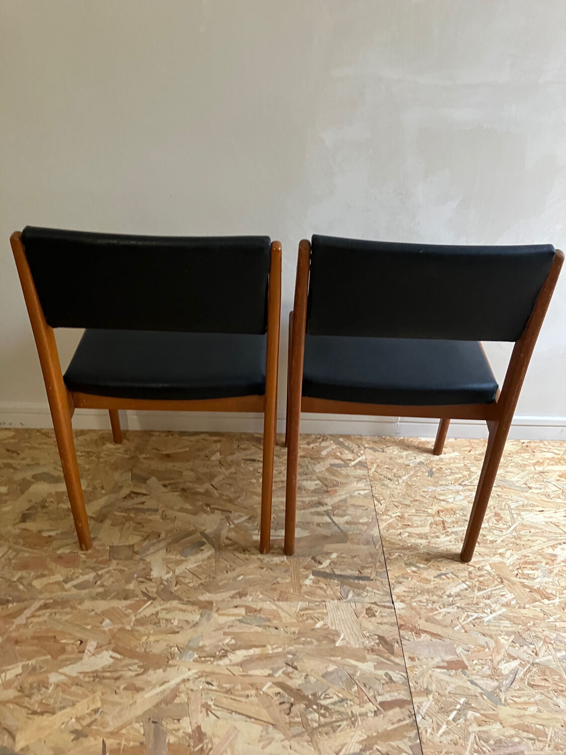 Set of 4 chairs