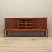 Enfilade en acajou, design danois, années 1970, production : Danemark