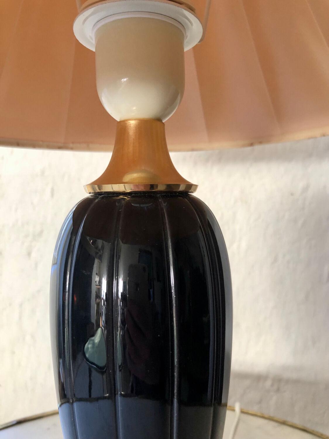 Ceramic and metal table lamp