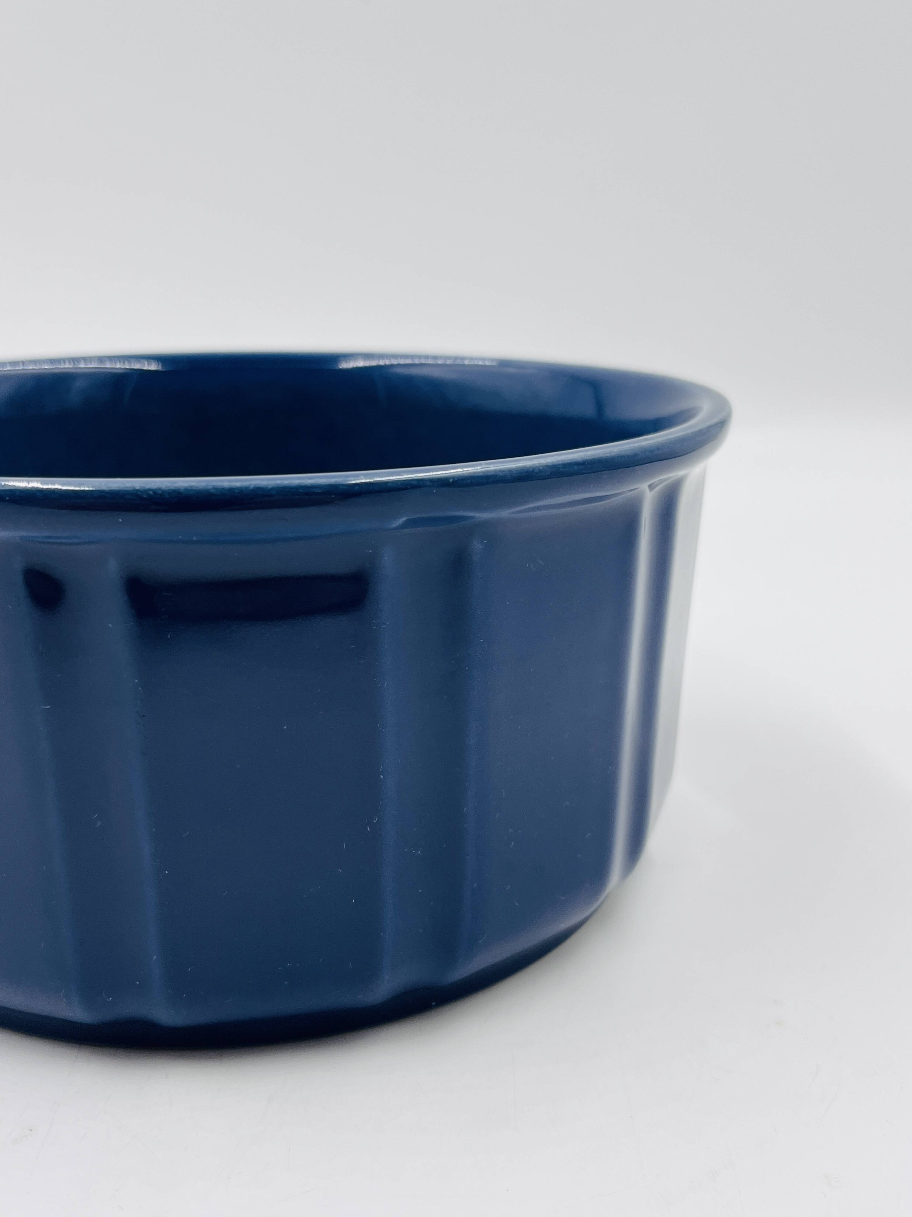 Vintage blue glazed ceramic gratin dish from the 1970s.