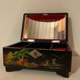 Japanese Jewelry Box in Brown Lacquer Wood and Painting "Mount Fuji"