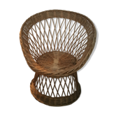 Armchair in rattan basket