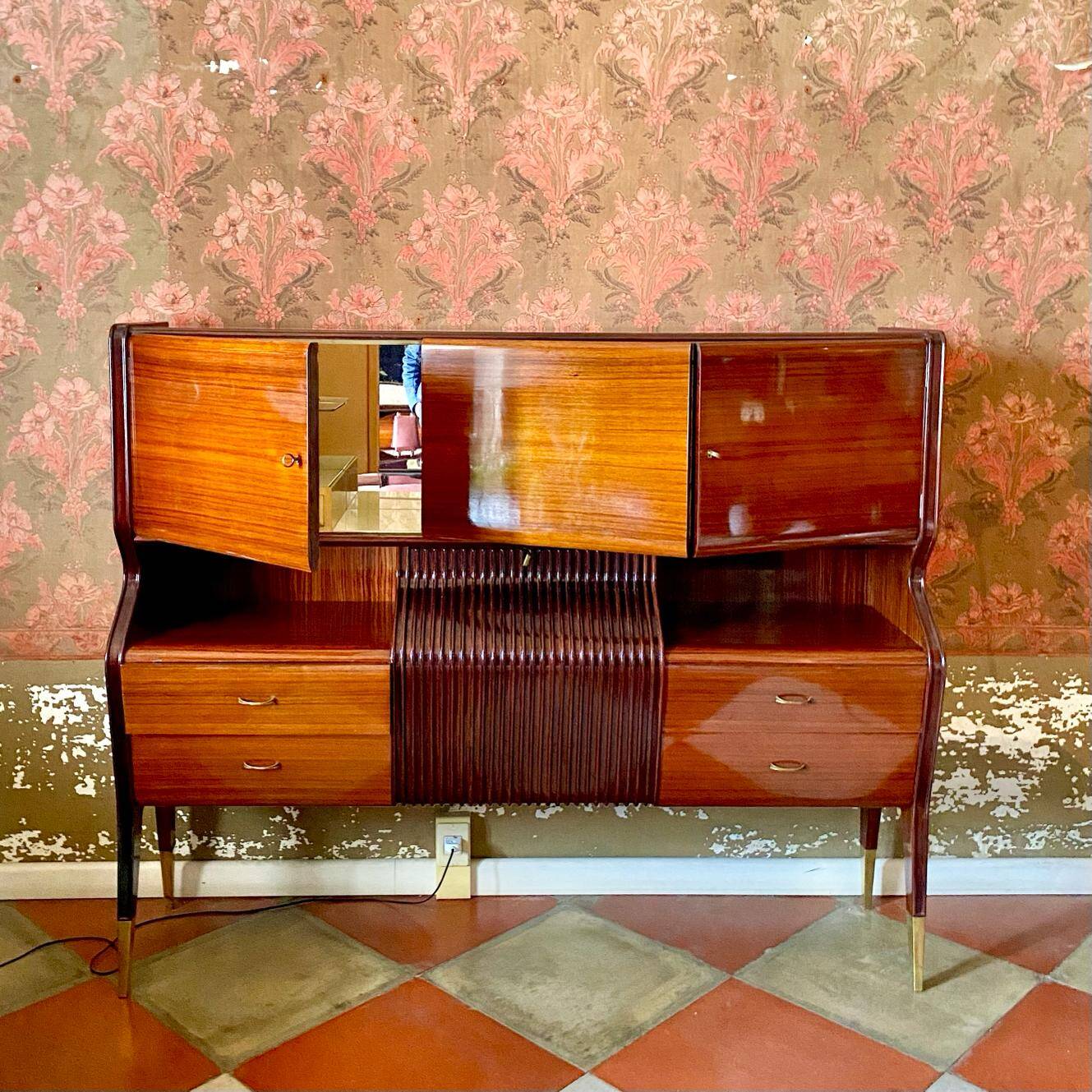 Mid-Century Modern Italian Sideboard with Bar Cabinet 1950s