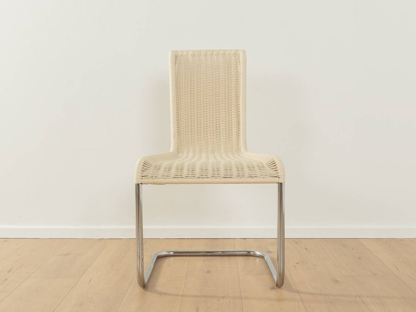 B20 cantilever chairs, Marcel Breuer, Tecta