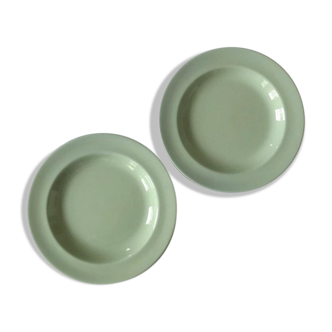 Pair of green almond Wedgwood earthenware cups