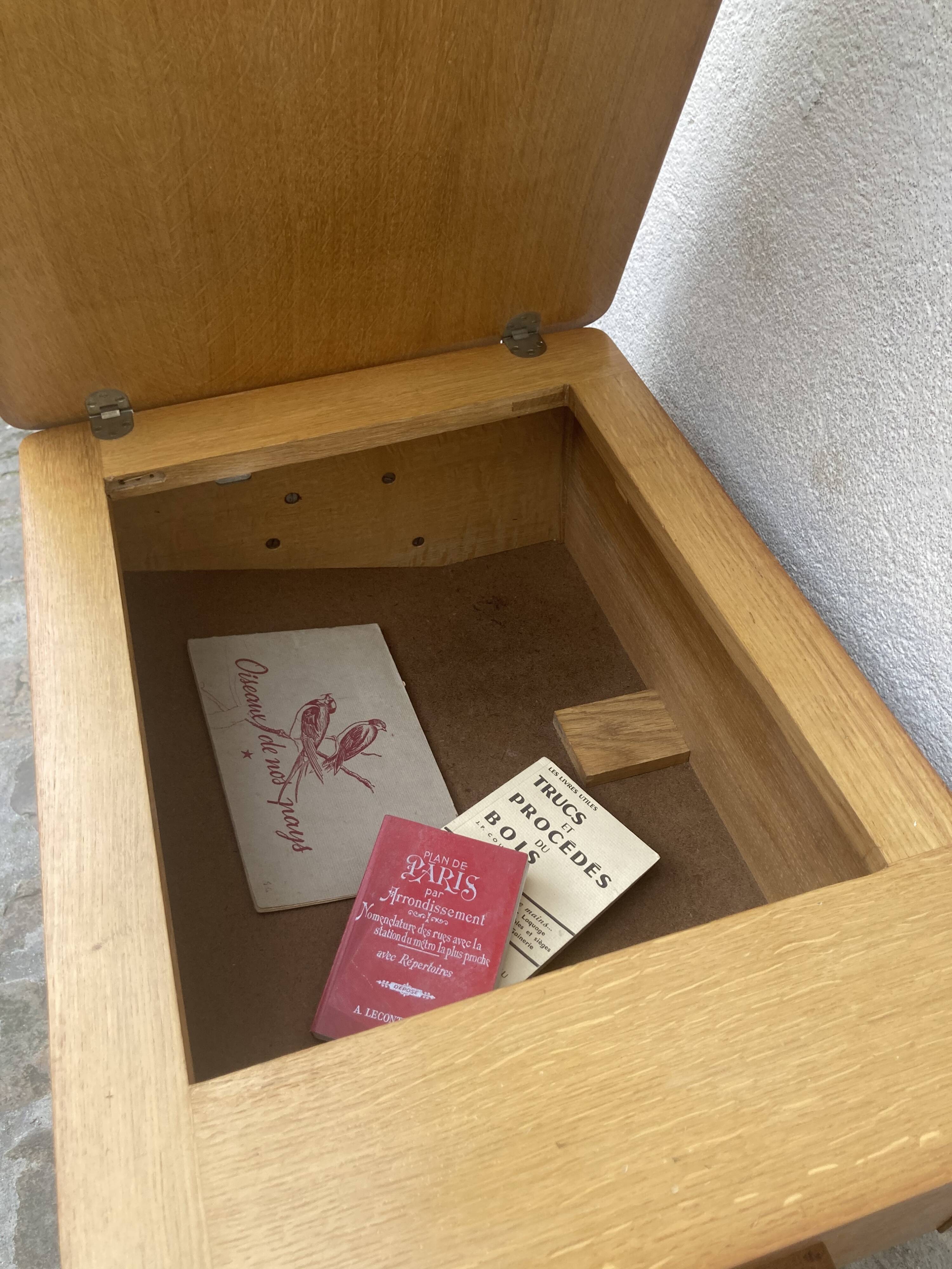 Desk-old sewing machine furniture