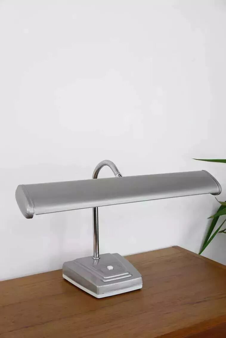Lampe de bureau articulée