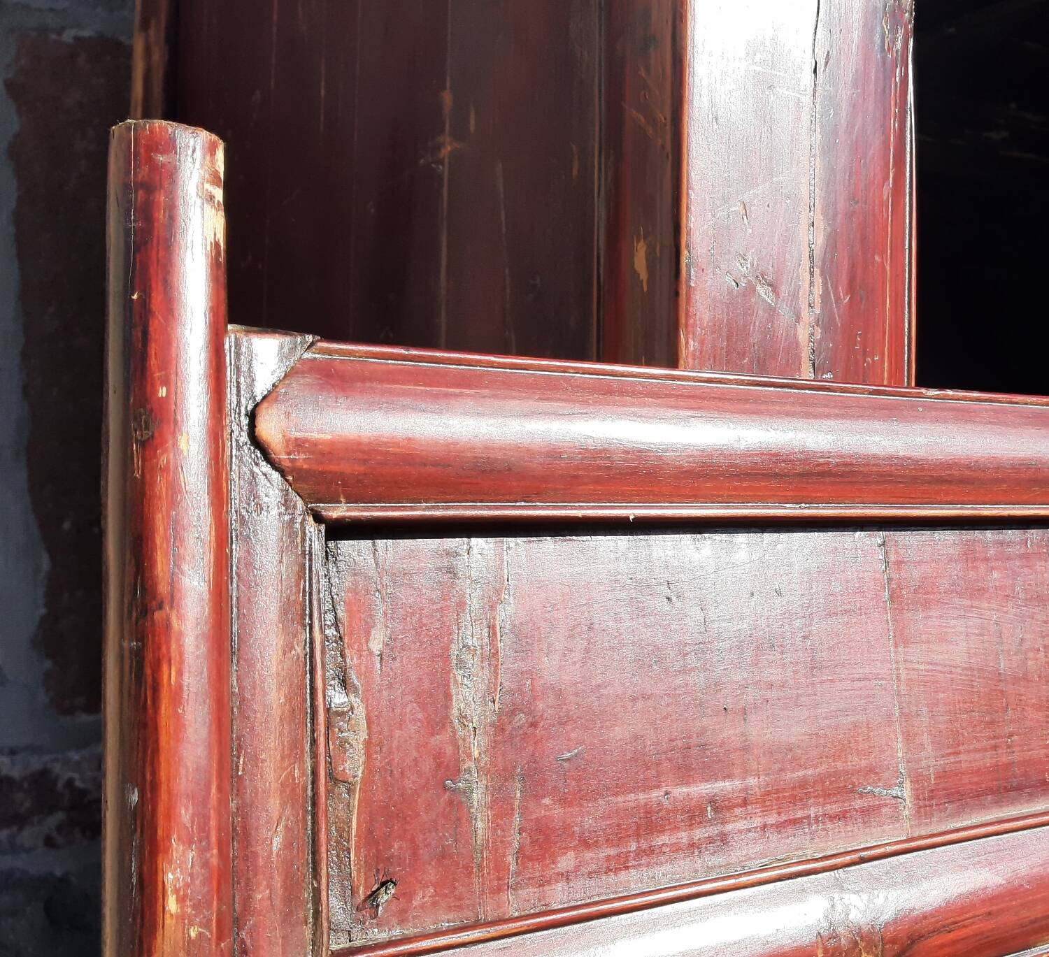 19th-century Chinese wardrobe (Height 2.6m)