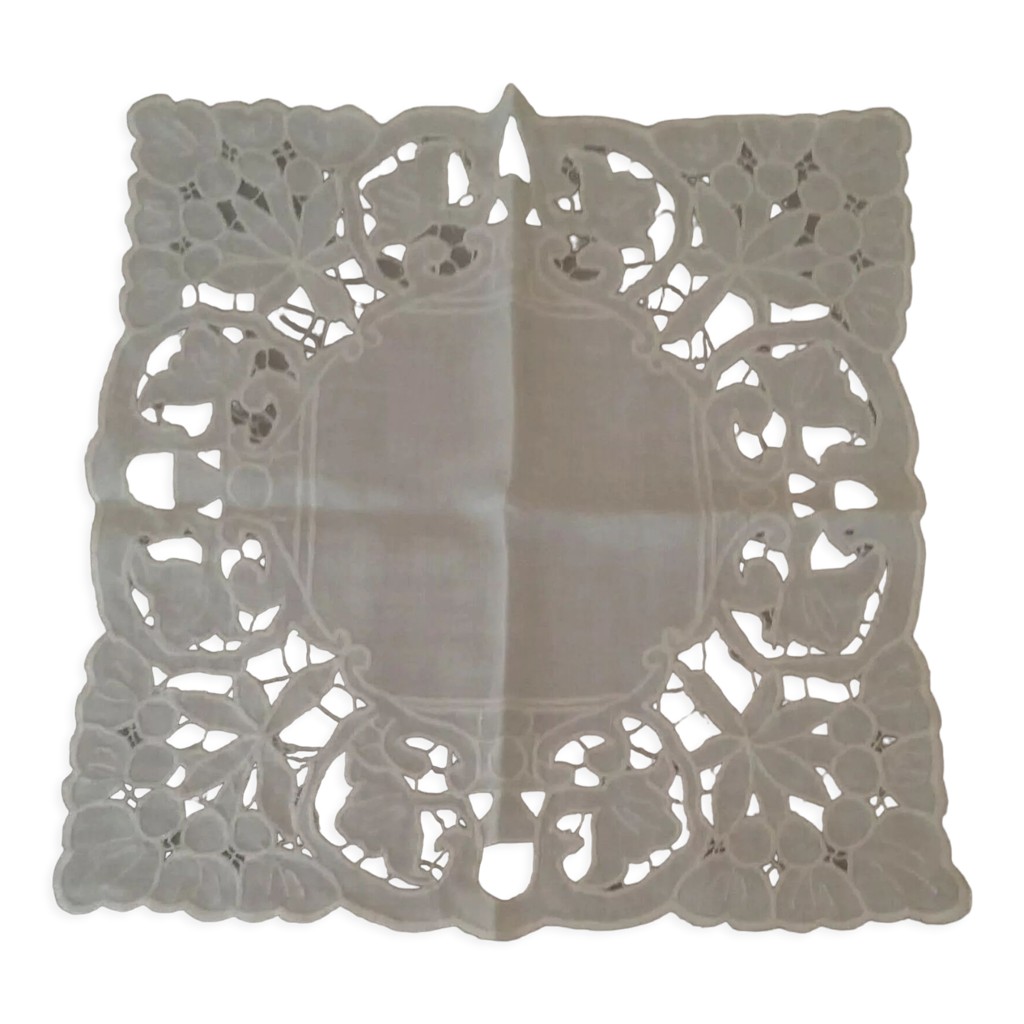 Napperon-Ultima | Créatrices Broderie Machine