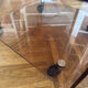 Table basse en Plexiglas fumé