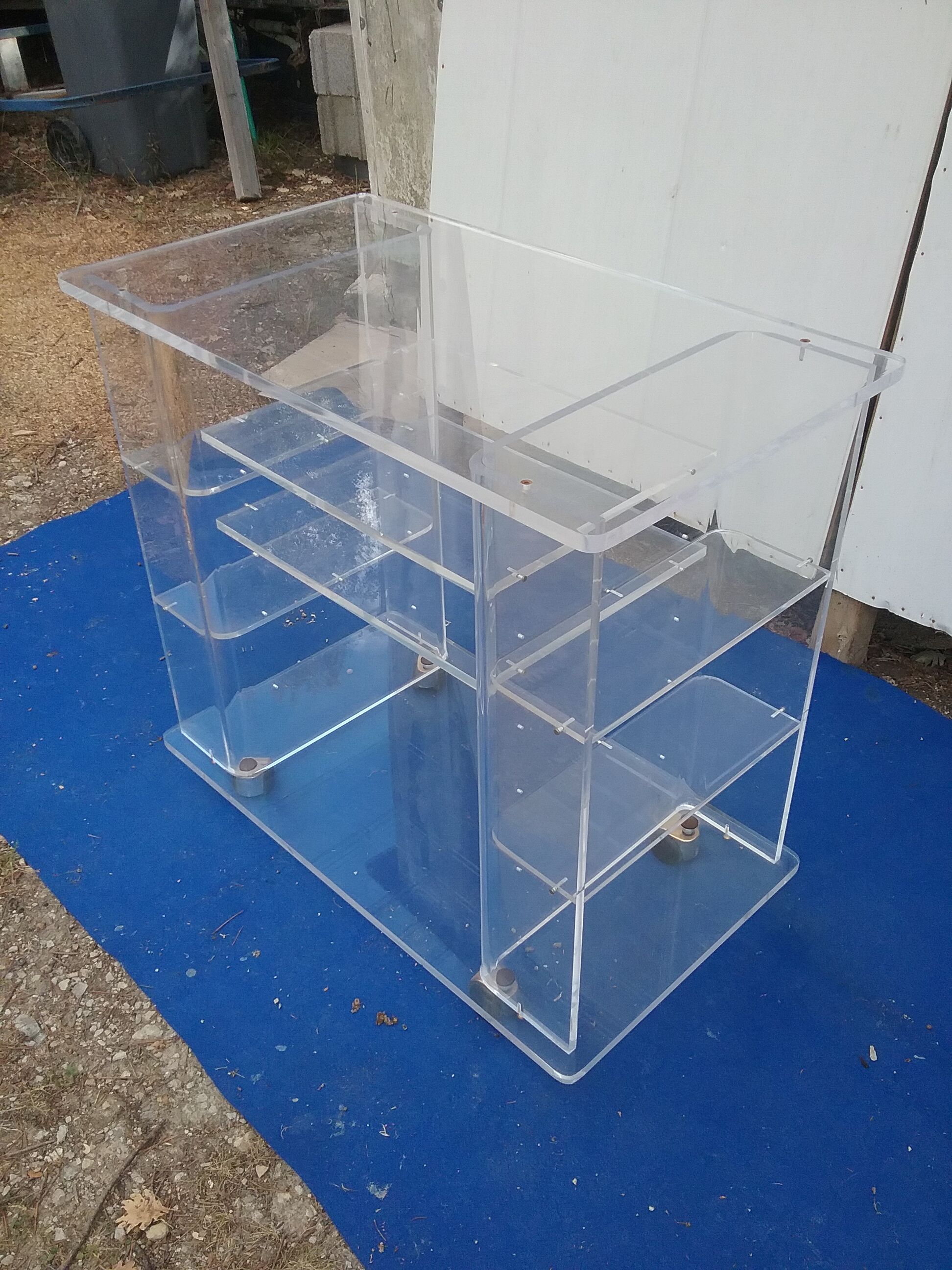 Vintage plexiglass server