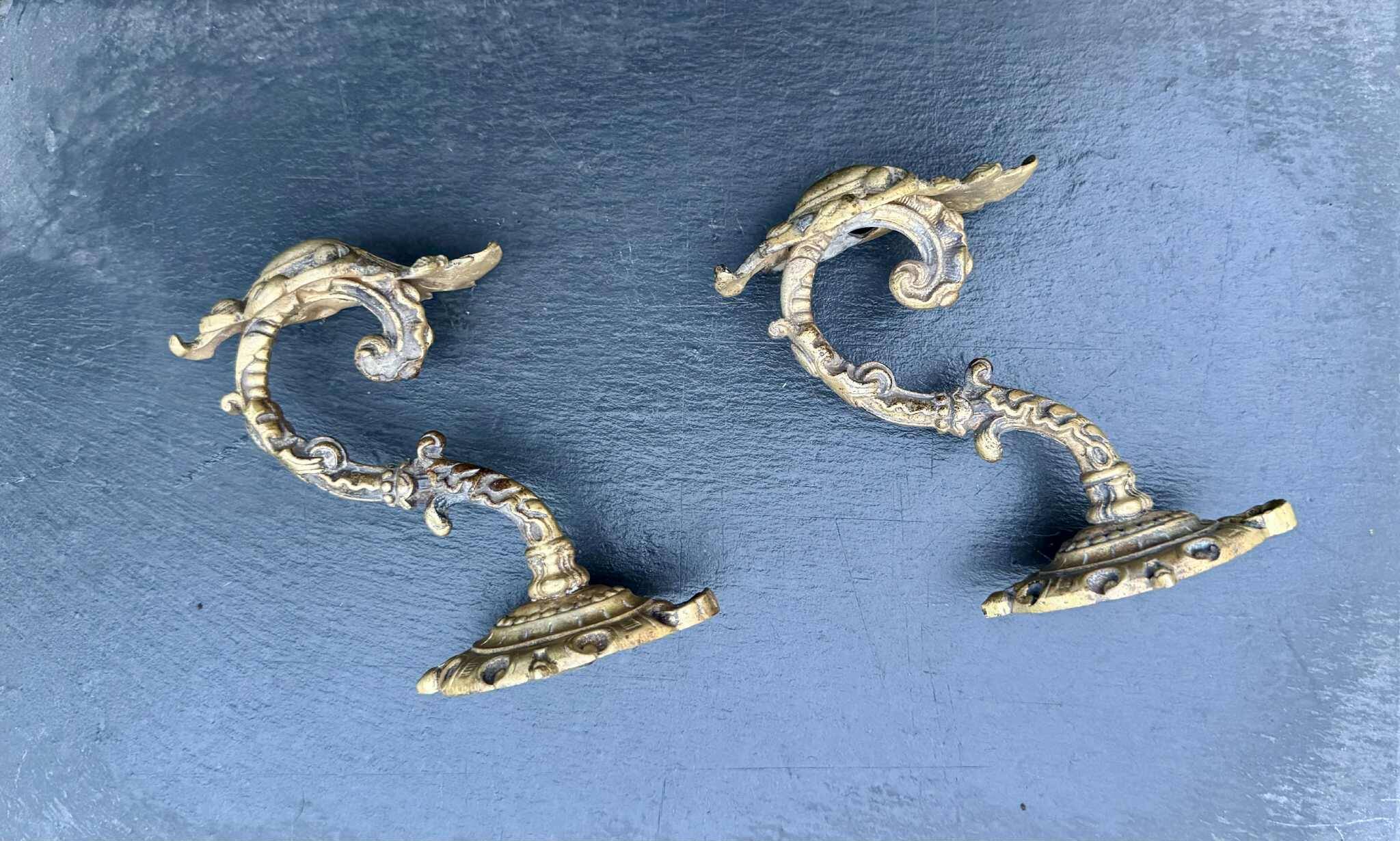 Paire de patères en laiton époque Napoléon III