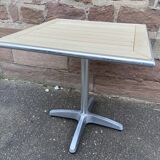 pedestal table terrace table vintage bistro