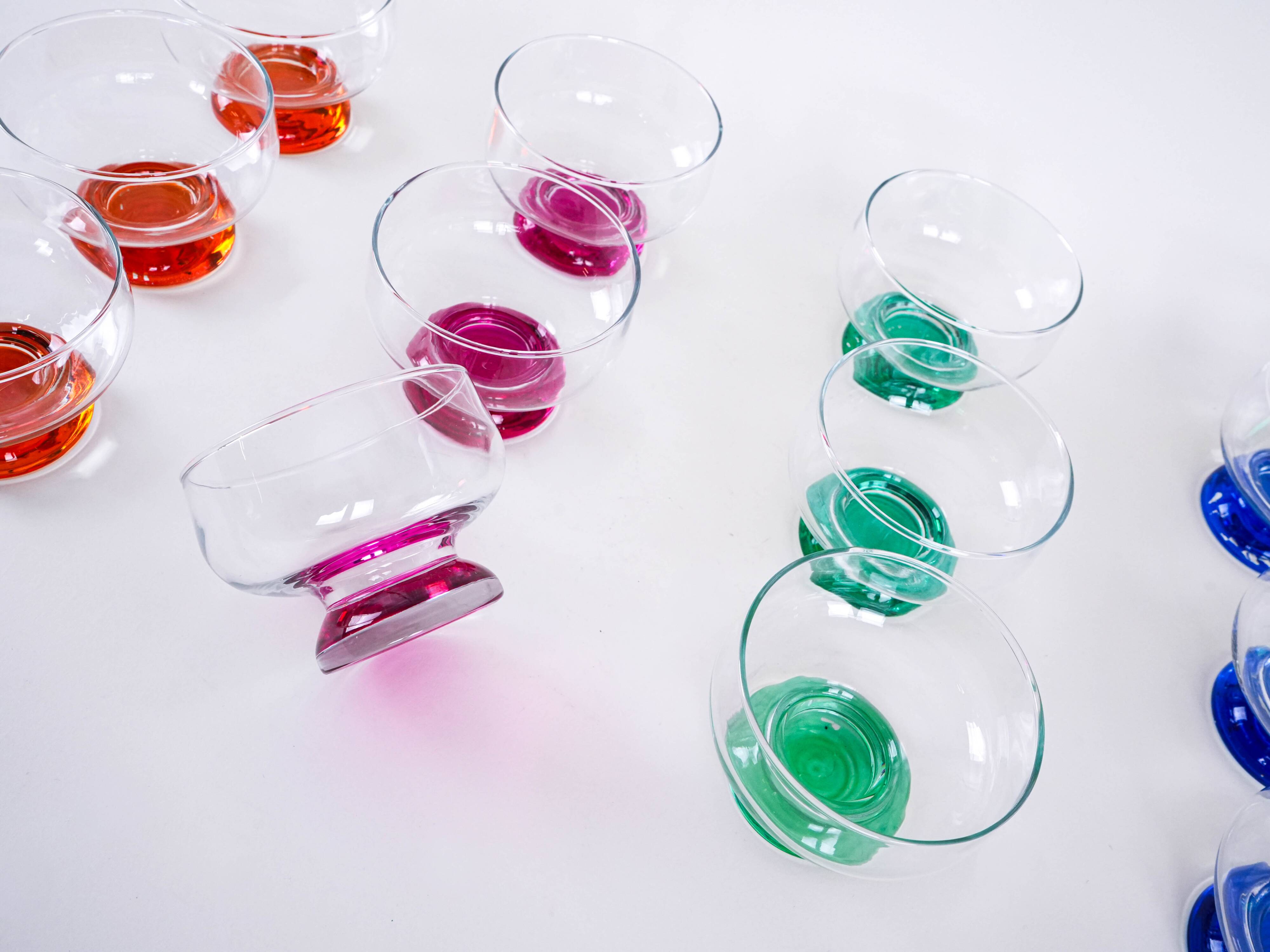 Set of dessert bowls, Italian design, 1970s, made in Italy