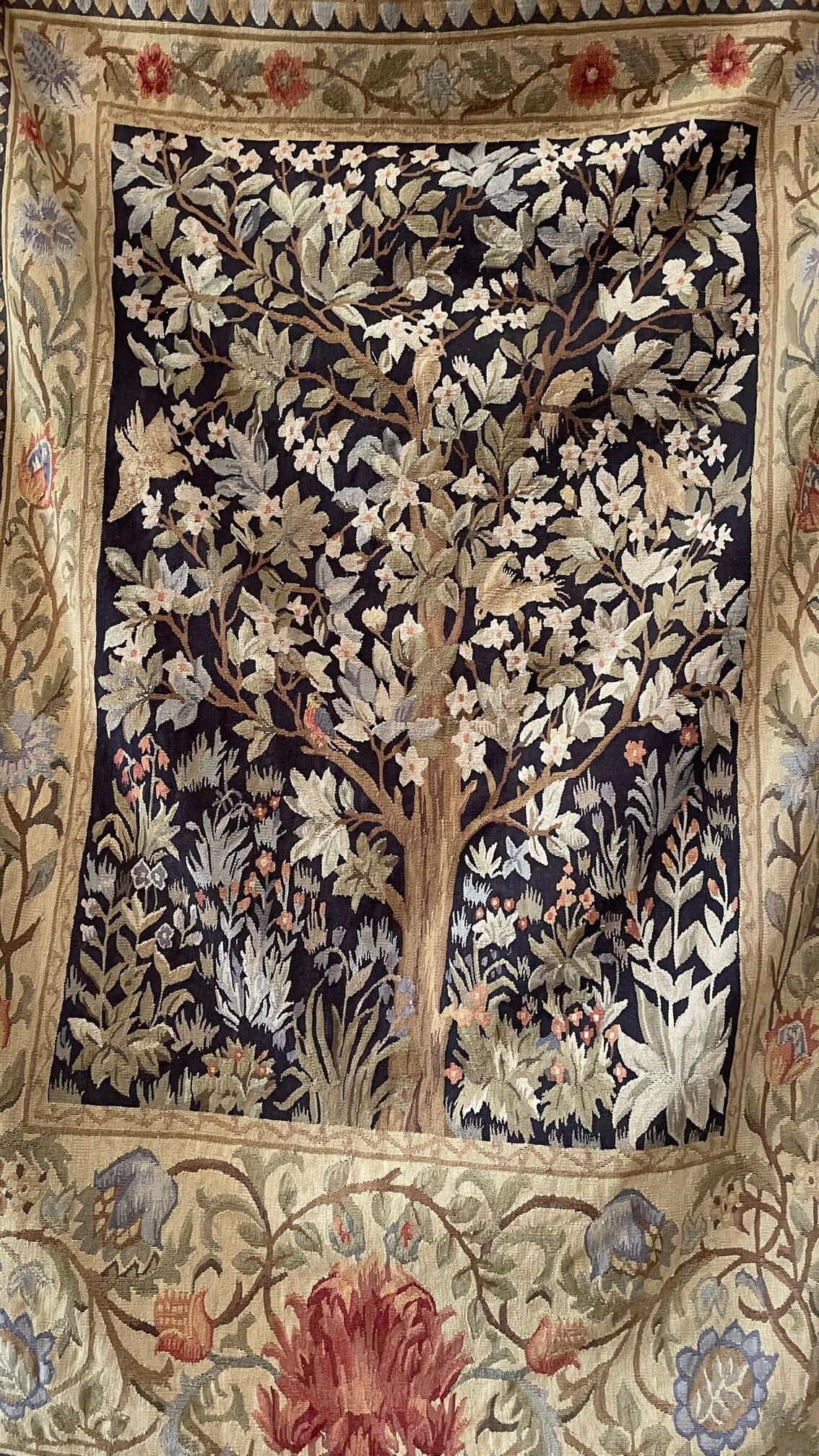 Pair of tapestries style greenery of Aubusson, twentieth century