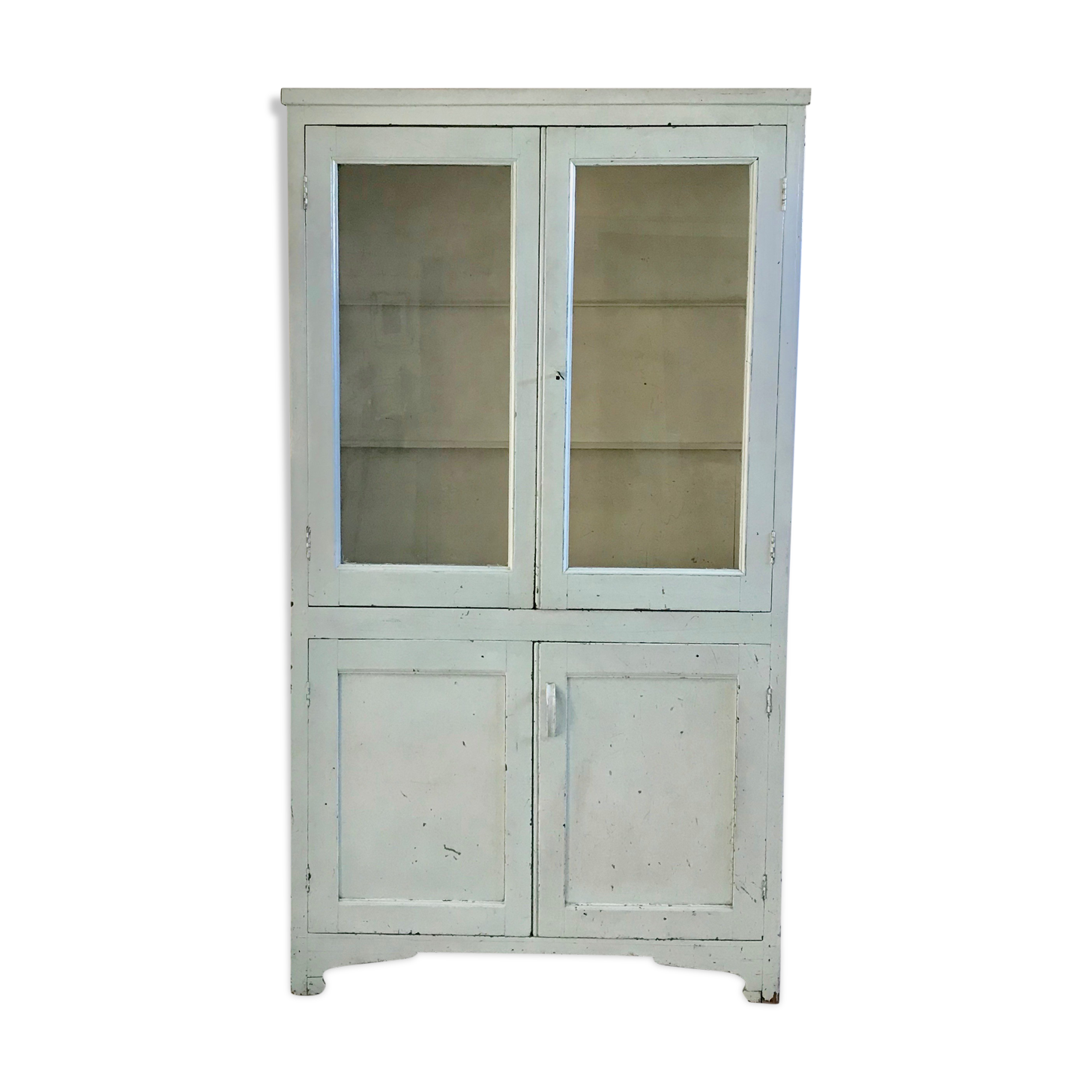 Early 20th century China buffet