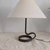 Lampe brutalist ferre forgé cendrier wavy