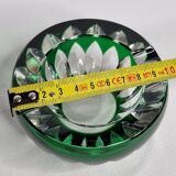 Vide poche, cendrier en cristal taillé vert Baccarat – France, XXe siècle