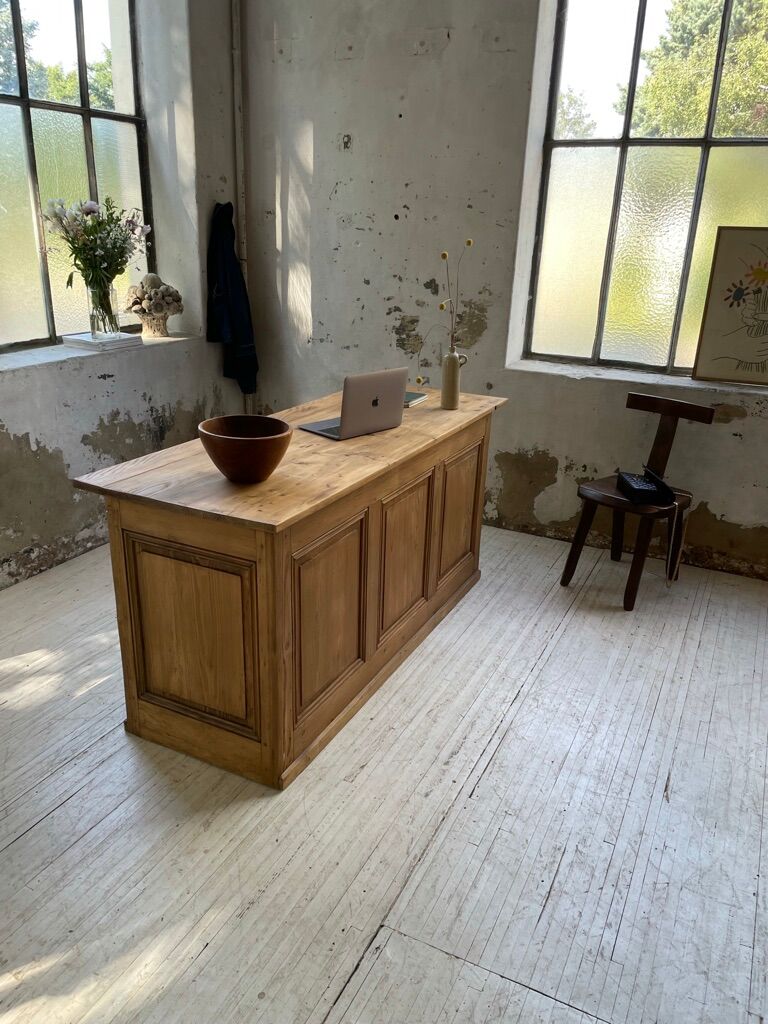 1900 pine trading post