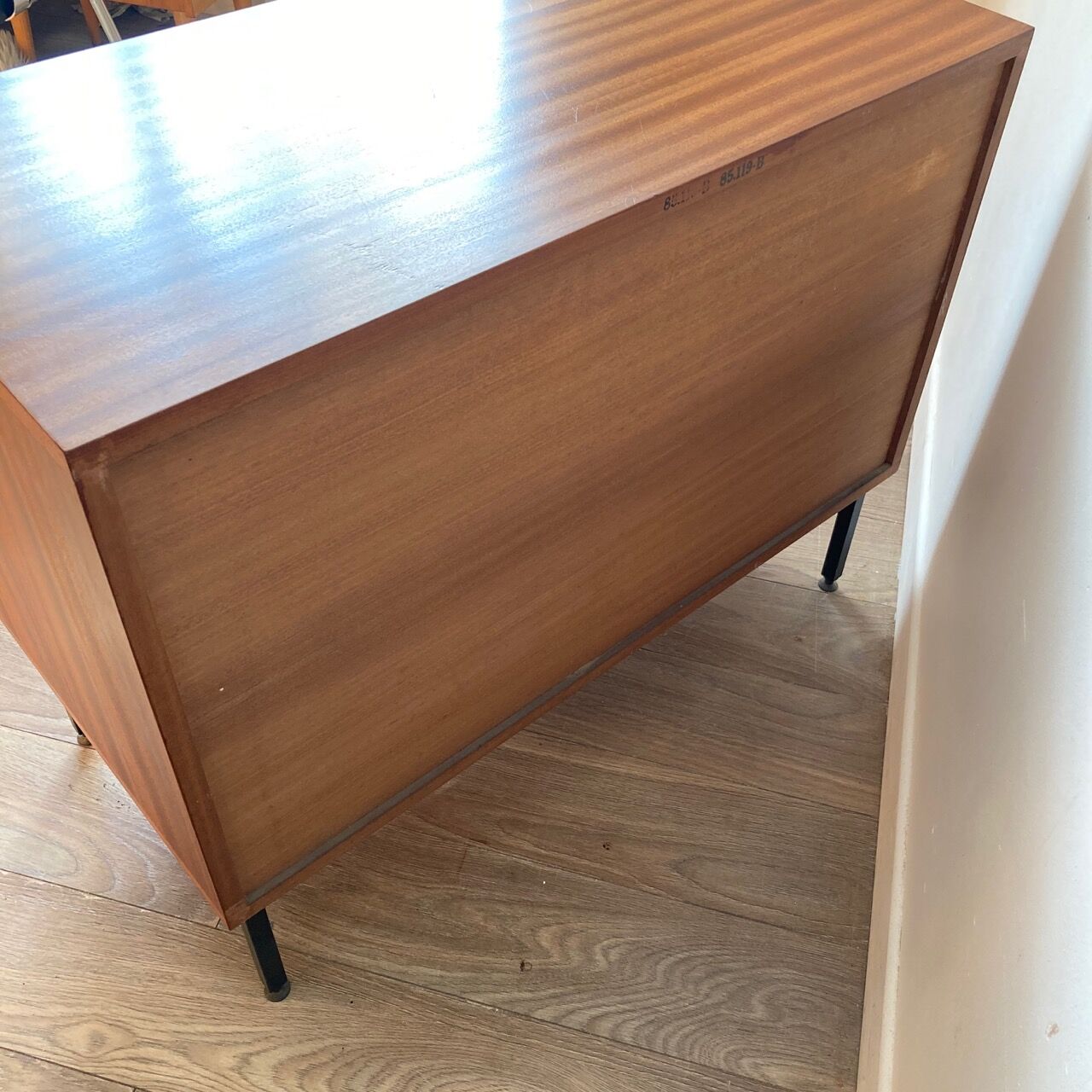 Vintage chest of drawers golden handles