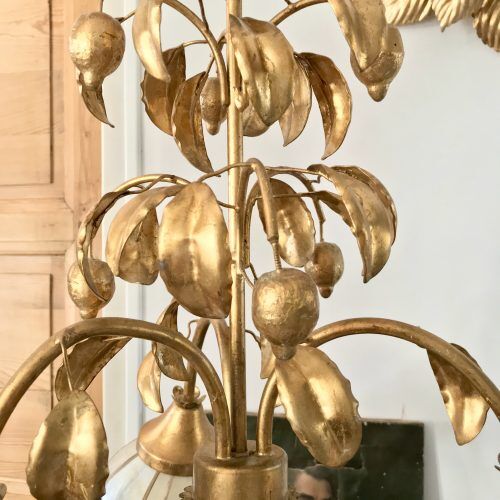 Mother-of-pearl petal chandelier