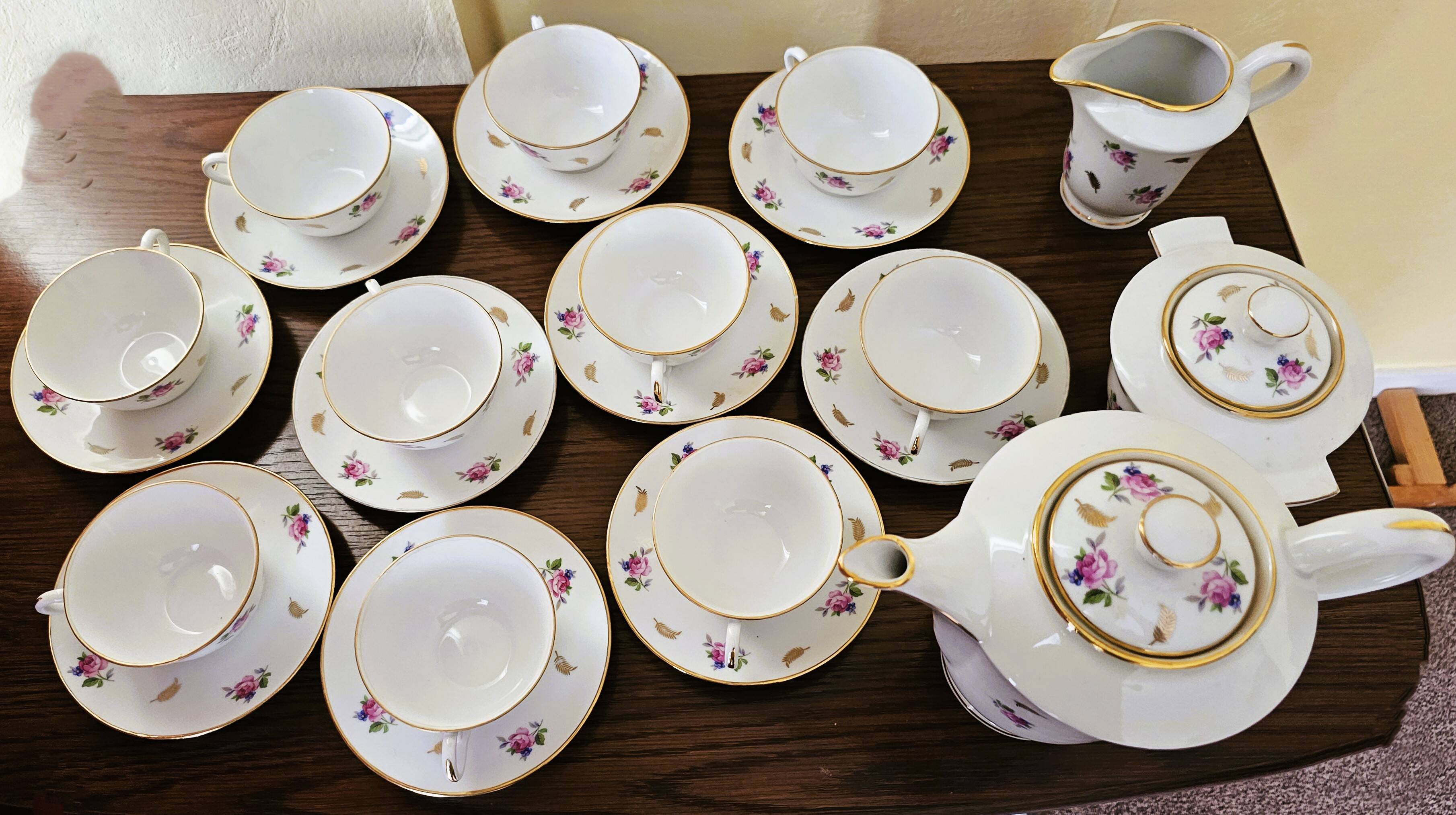 Tea or coffee service